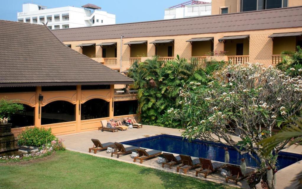 Holiday Garden Hotel Chiang Mai Eksteriør bilde